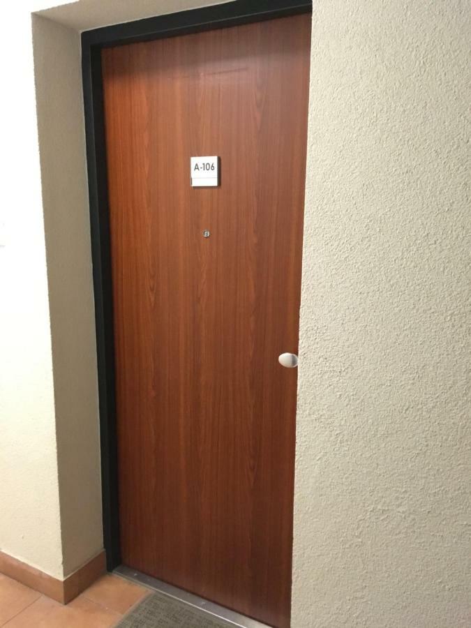 Mse Apartman Мисколк Екстериор снимка