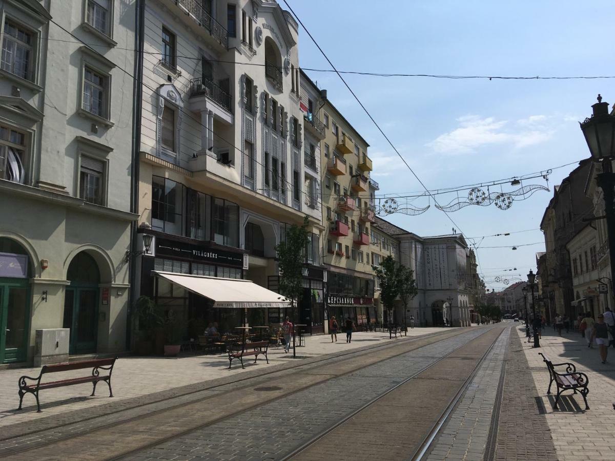 Mse Apartman Мисколк Екстериор снимка