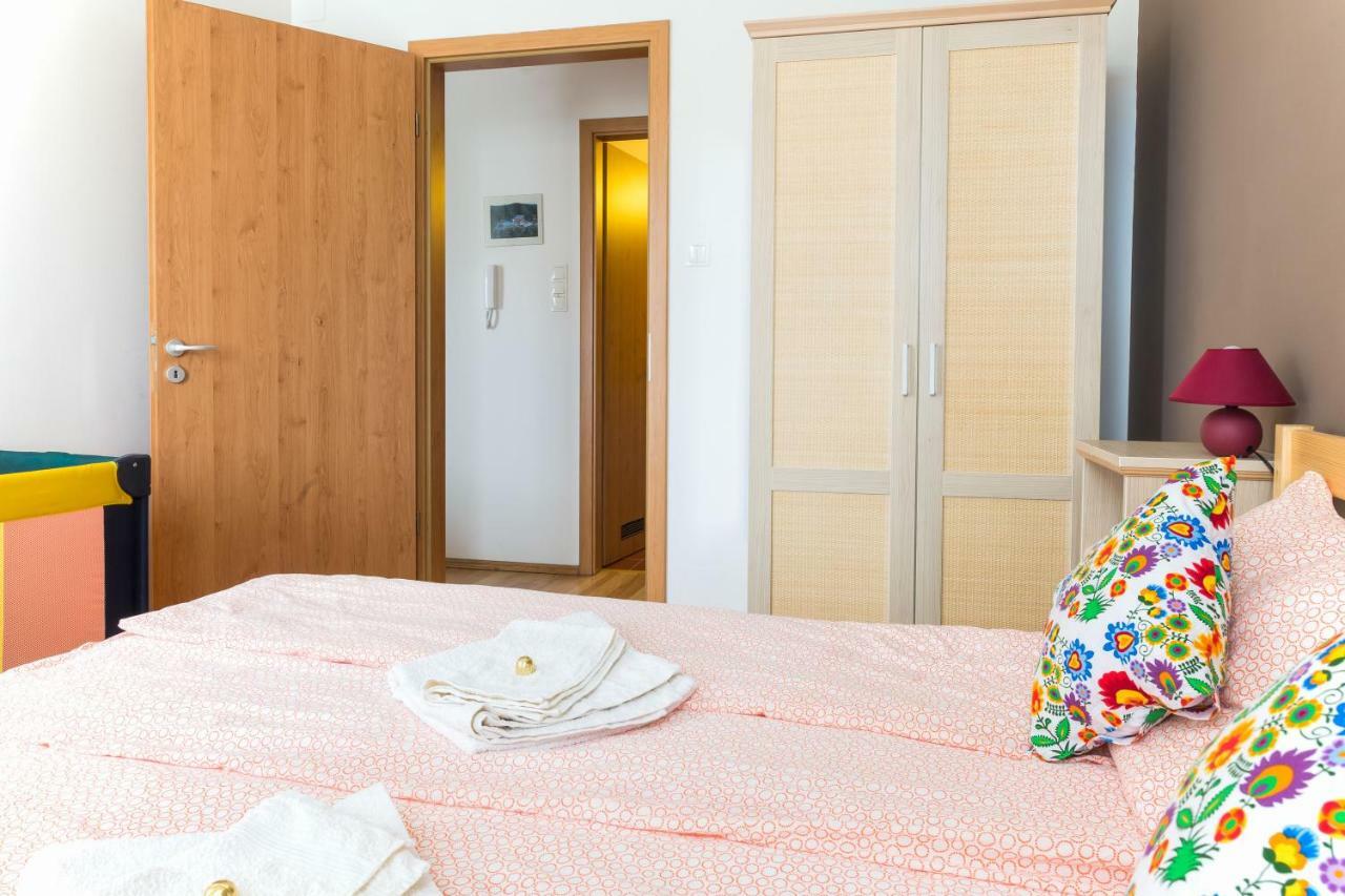 Mse Apartman Мисколк Екстериор снимка