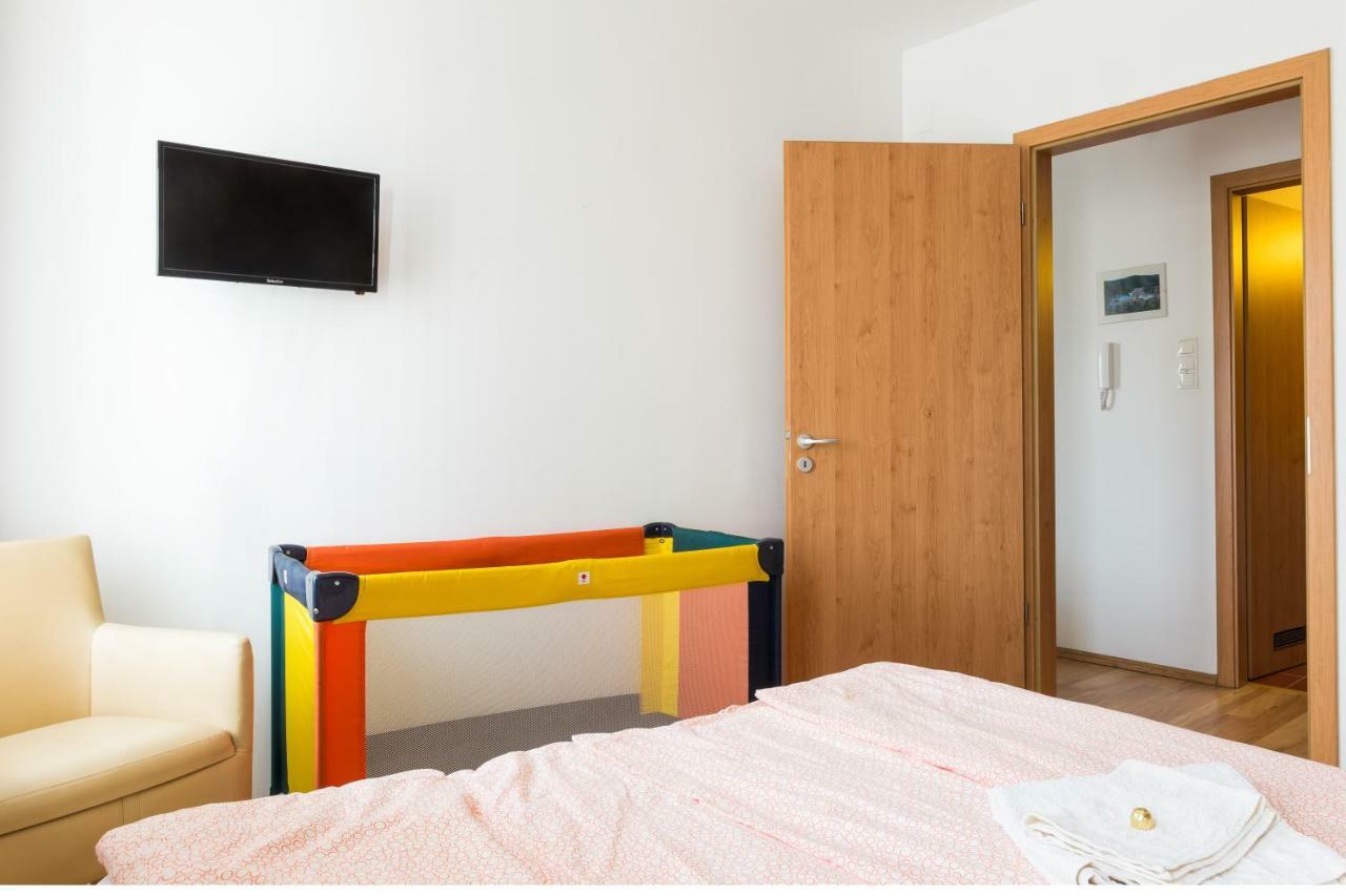 Mse Apartman Мисколк Екстериор снимка